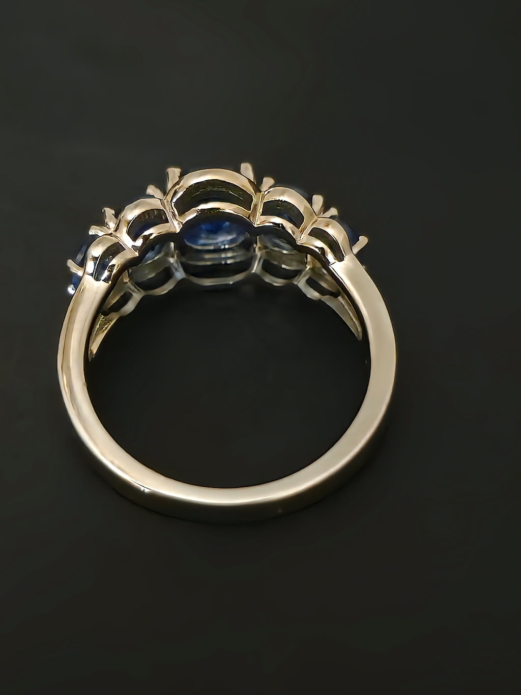 Blue Sapphire ring