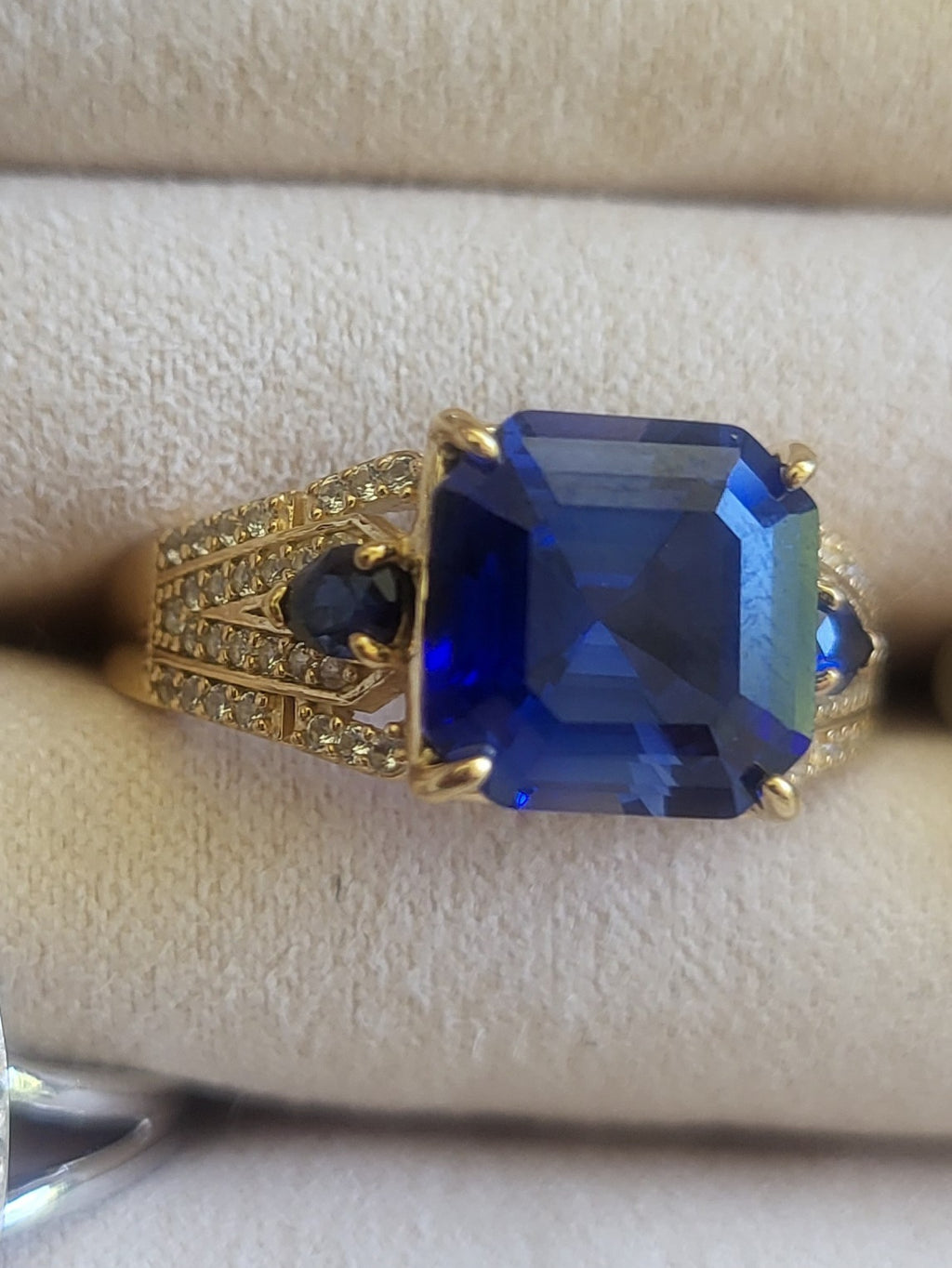 Blue Sapphire Ring